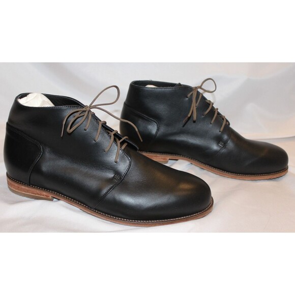 NISOLO MEN\'S CHUKKA LEATHER BOOTS BLACK SZ 10.5 NIB